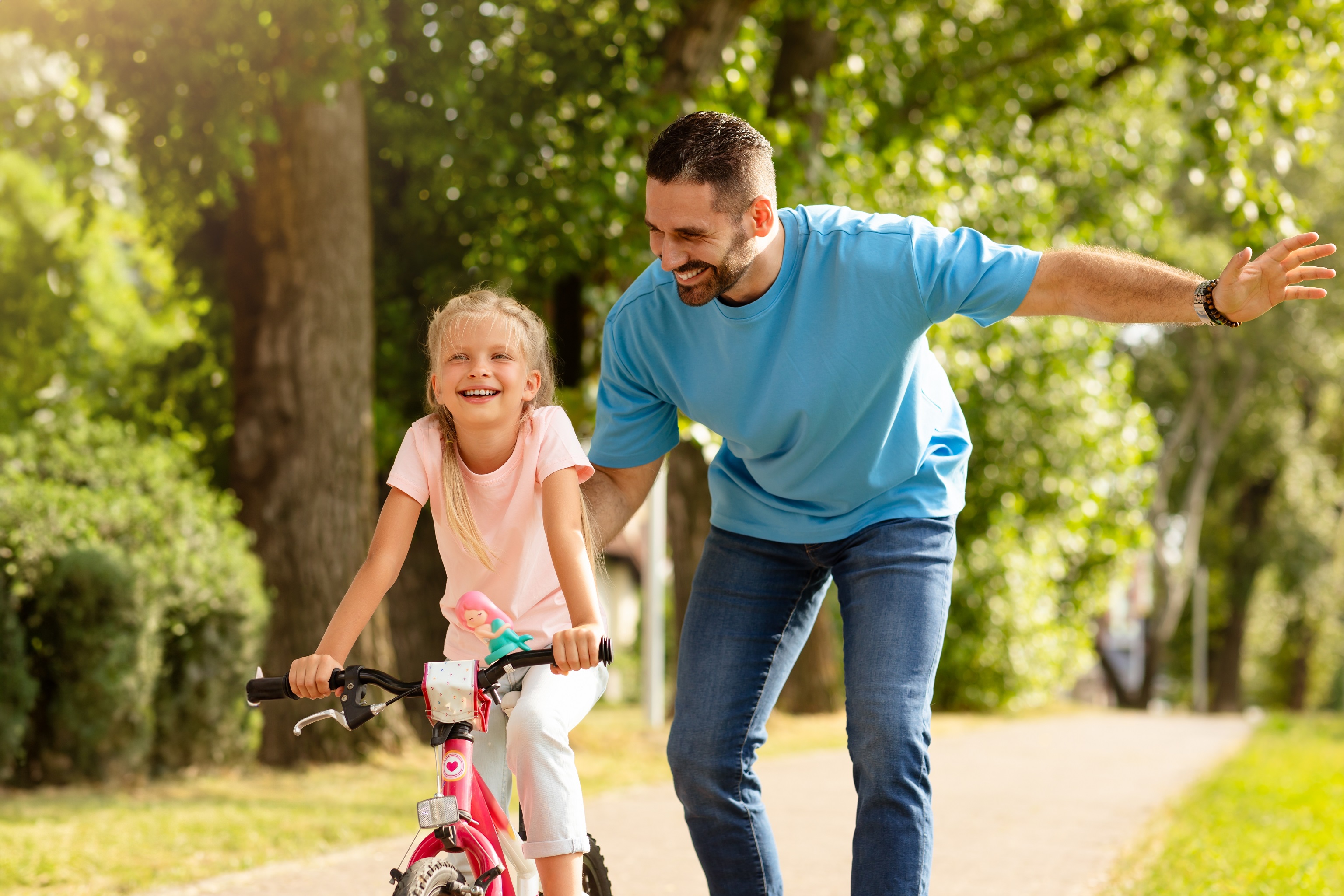 happy neighborhood run by HOA management services